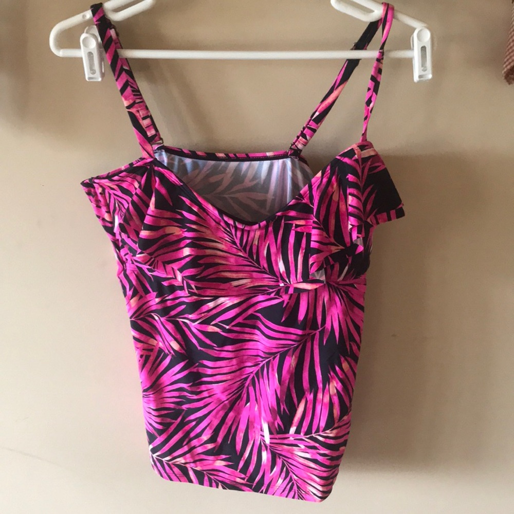 Bathing suit top Size 14